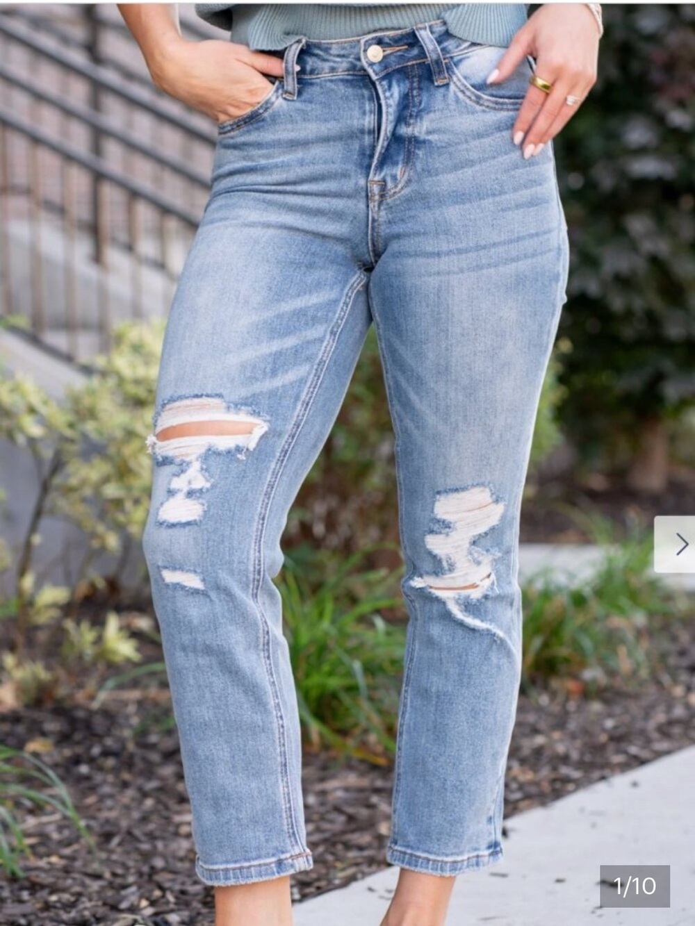 Lovervet by Vervet Women’s Distressed High Rise Straight Cropped Jeans Size 25/1